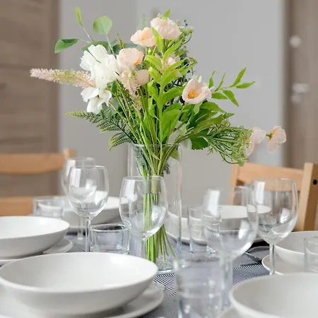 Elegancki Apartament W Poblizu Rynku Poznan Piekary 8A By Heyrent Posen